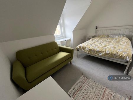 5 bedroom terraced house to rent - Photo 2