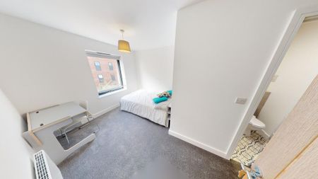 6 bedroom terraced house to rent - Photo 2