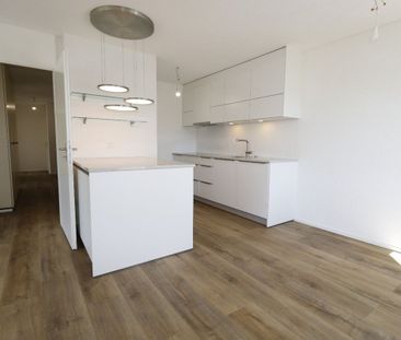 Helle, stilvolle und komplett renovierte 4.5 Zimmer-Wohnung - Foto 2