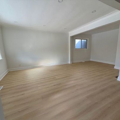 For Lease - 293 Glebemount Avenue Unit# Main, Toronto, Ontario - Photo 1