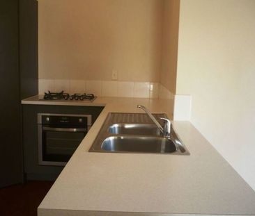 Comfortable, Low-Maintenance Living in Nollamara - Photo 3