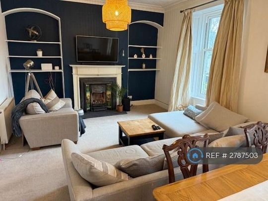 3 bedroom terraced house to rent - Photo 1