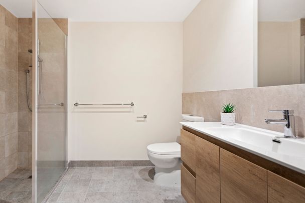 Thinking of selling? Contact our agent - Photo 1