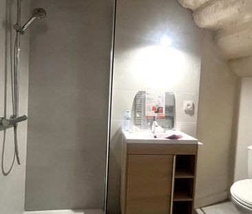 Studio en rez de chaussée, meublé quartier Roquette - Photo 1