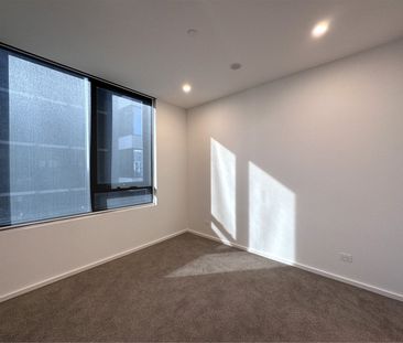 1106/408 Spencer Street - Photo 3