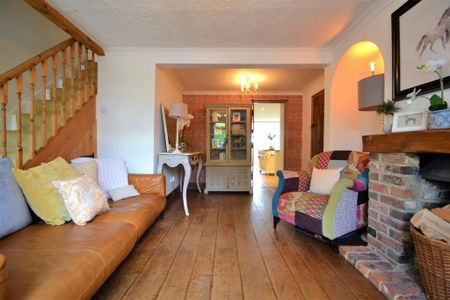 3 bedroom cottage to rent - Photo 3