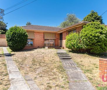 Spacious Living with Comfort & Convenience - Photo 5