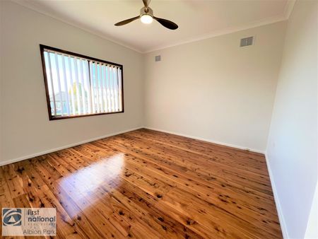 Live Comfortably in Barrack Heights: Charming House for Rent at 41 Cassia Street - Photo 2