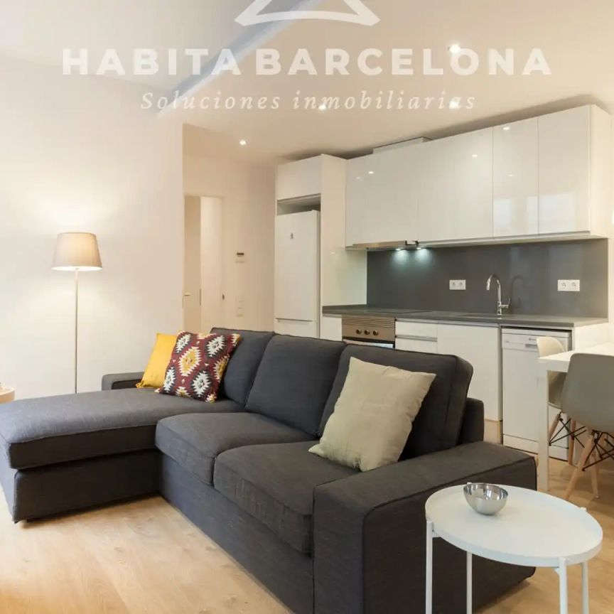 Piso de alquiler en Carrer de la Rosa, Barri Gòtic - Photo 1