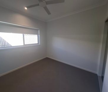 Brand New Family Home in Peaceful Redland Bay Pocket - Photo 3