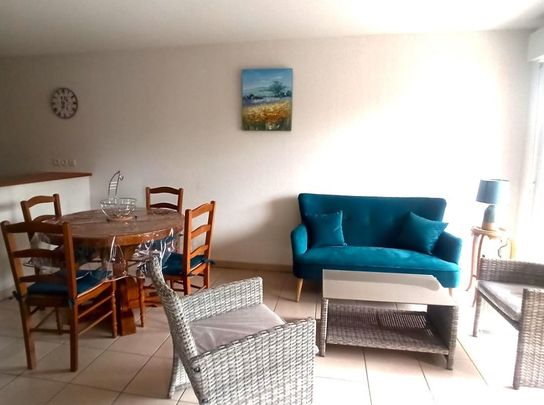 Location Appartement 2 pièces Meublé 40m² GENISSAC 33420 - Photo 1