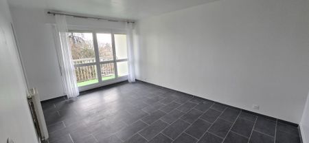 2 PIECES - CHATOU, - Photo 2