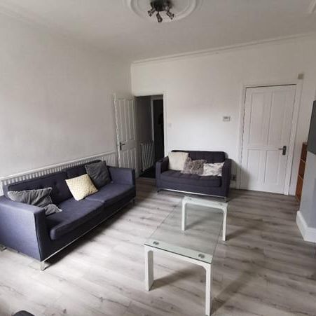 70 Stalker Lees Road, Ecclesall - Photo 1