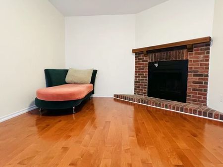 For Lease - 155 Green Bush Crescent, Vaughan, Ontario - Photo 3