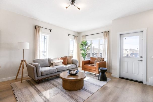 Edmonton Unfurnished townhouse Rental in Orchards - Stunning NEW Townhome In Vibrant Orchards Community With Double Garage! - Photo 1