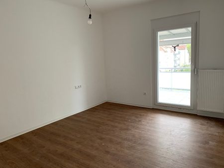 3-Zimmer-Wohnung mit großem Südwest-Balkon! - Photo 2