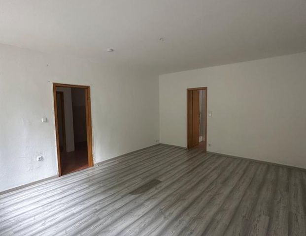 Schöne Wohnung mit ca. 75 m² im EG in 58642 Iserlohn-Letmathe - Photo 1