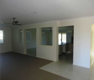 5 Peregian Court, Blacks Beach - Photo 2