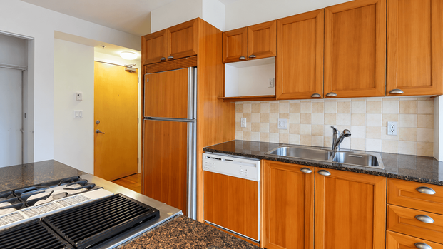 1723 Alberni Street apartment — Vancouver, BC (1-Bedroom) - 1 Bedroom - Photo 1