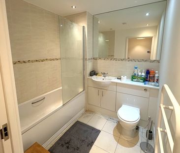 Nankeville Court, Woking, Surrey, GU22 - Photo 5