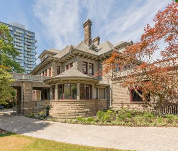 The Mansion — Studio - Photo 4