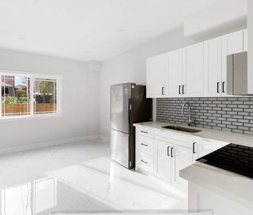 For Lease - 659 Roselaire Trail Unit# 4, Mississauga, Ontario - Photo 2