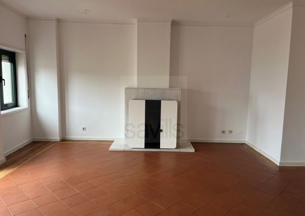 Excelente T3 duplex para arrendar com vista Mar, Foz - Porto