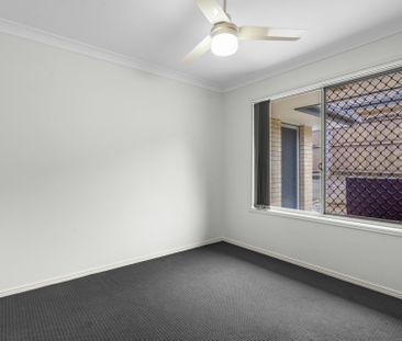 Modern Family Home in Ormeau - Photo 6