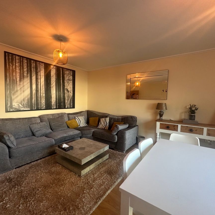 Taliesin Court, Chanderly Way, Cardiff Bay - Photo 1