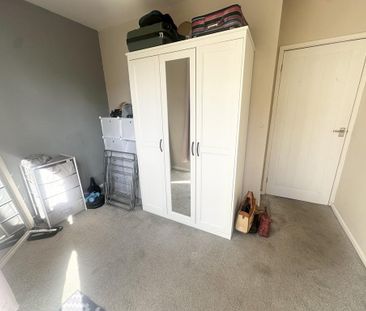 2 bedroom semi-detached bungalow to rent - Photo 2