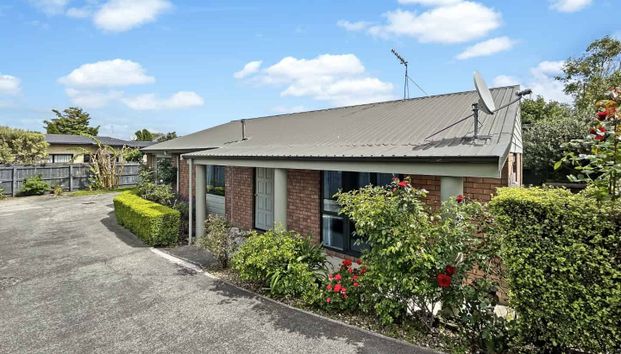 TERRACE END - 3 BEDROOMS - Photo 1