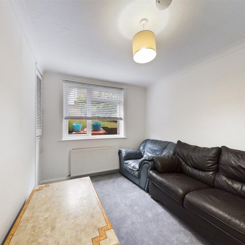 Mafeking Road, Brighton, East Sussex - Photo 1