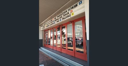 Live the Cafe Life !! - Photo 4