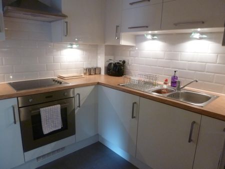 Coxhill Way, Aylesbury - Photo 3