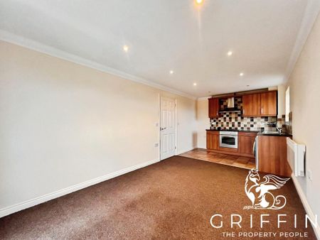 St Andrews Court, Calcutta Road, Tilbury, RM18 - Photo 2