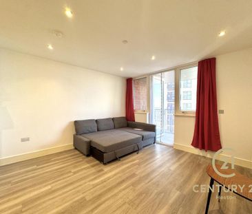 1 bedroom flat to rent - Photo 1
