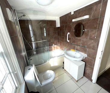 1 bedroom house of multiple occupation to rent - Photo 4