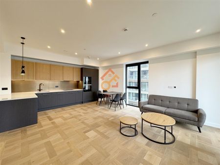 2 Merino Gardens, London, E1W - Photo 3