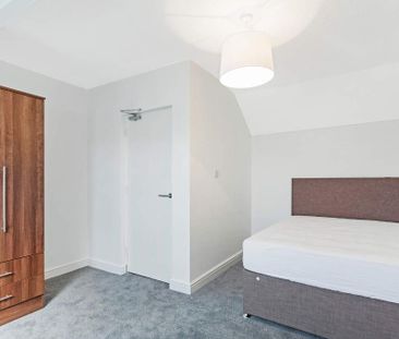 5 bedroom terraced house to rent - Photo 5