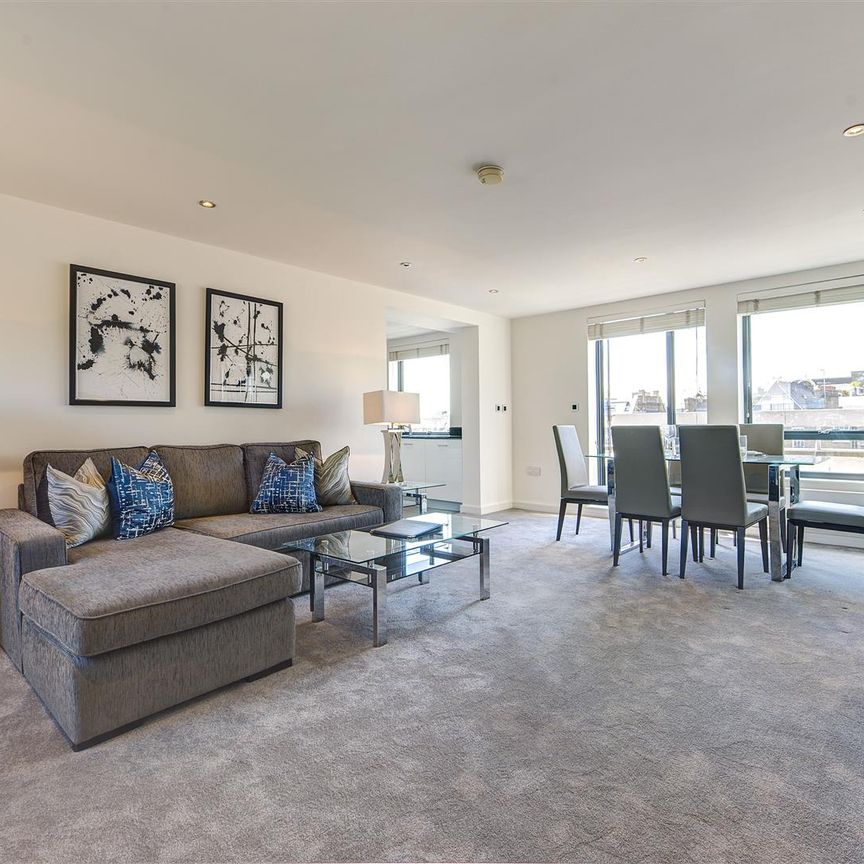 Fulham Road, Chelsea - Photo 1