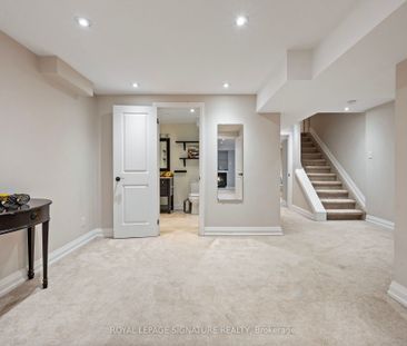 For Lease - 5015 Dubonet Drive, Mississauga, Ontario - Photo 6