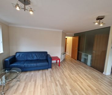 2 Bed Flat, Great Bridgewater St, M1 - Photo 2