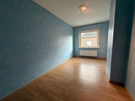 WANZELE - Ruime HoB met tuin & garage. - Photo 4