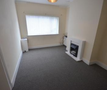3 bedroom Terraced House To Let - Photo 1