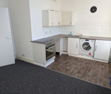 1 Bed Flat, Cromwell Road, BN3 - Photo 4