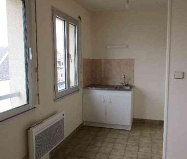 A LOUER Centre Ville d'AVRANCHES Appartement sans ascenseur situé a... - Photo 5