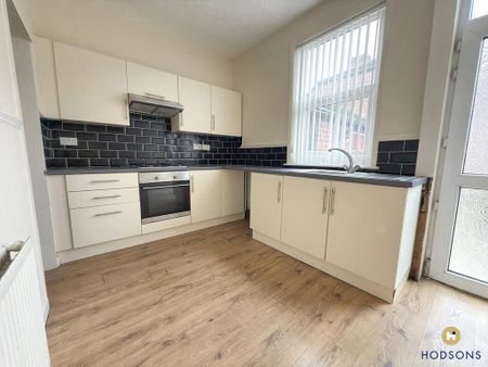 2 bedroom terraced house to rent - Photo 2