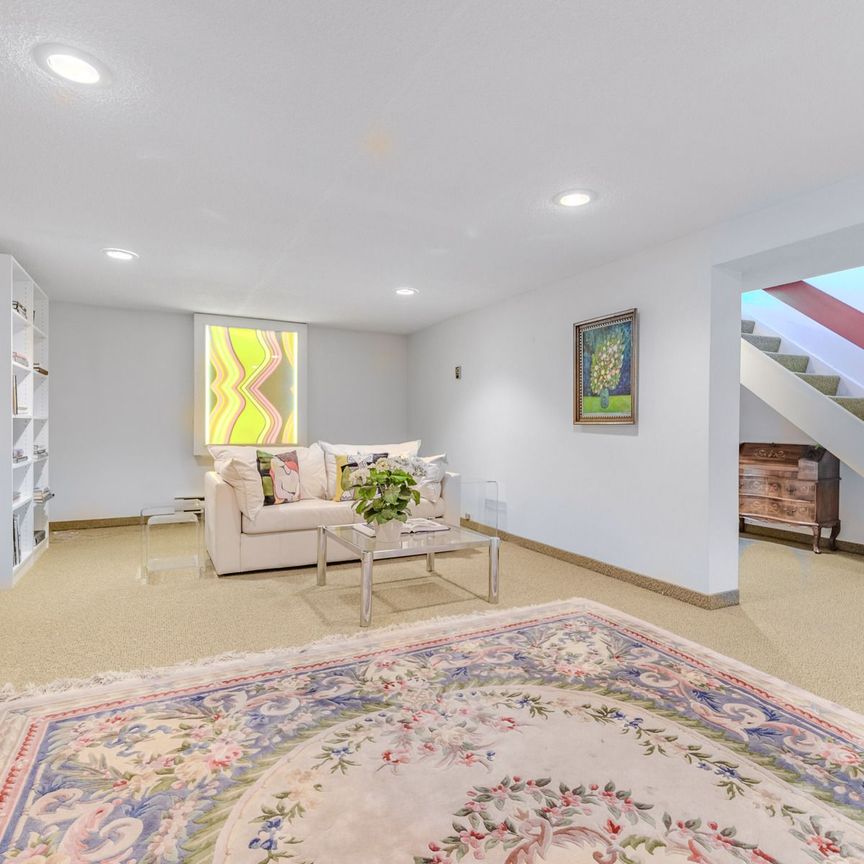 For Lease - 192 Old Forest Hill Road, Toronto, Ontario - Photo 1