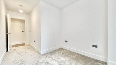 7 Sanday Drive, London, NW9 - Photo 4