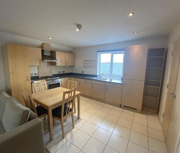 2 bedroom apartment to rent - Photo 5